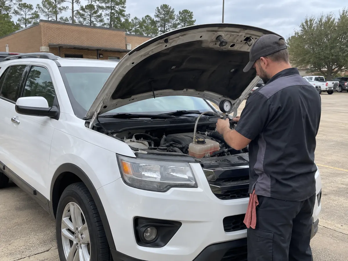 Illustration of how mobile cooling system repair works at your location in a Louisiana mobile-service setting